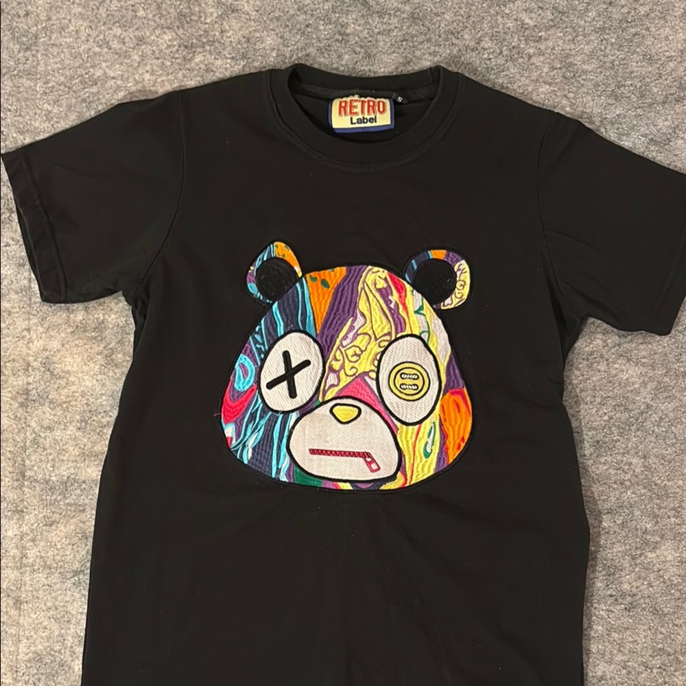 Retro Black Short Sleeve Tee with Vibrant Bear Design